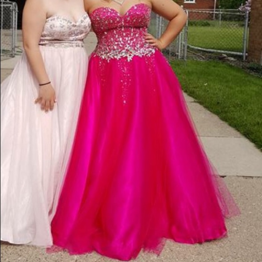 Ballgown prom dress